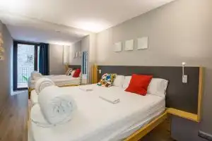 Yeah Hostel, Barcelona