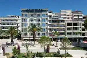 Republika Hotel, Sarande