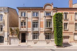 Fernand - 150m de la Cathédrale, Plein Centre - Encore Mieux Hotel
