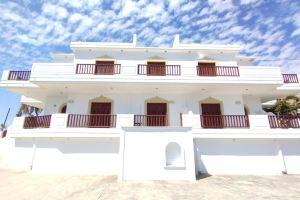 Olympos Studios, Lakki