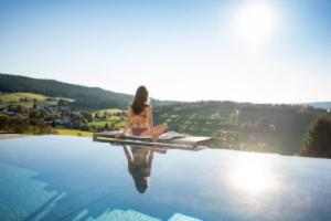 Hotel Saigerhöh Wellness Spa Golf Wandern über Dem Titisee, Titisee-Neustadt