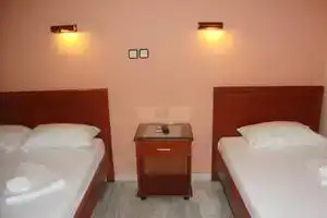 Paralia Skotinis - Hotels