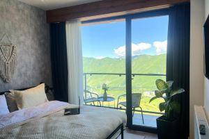 Stuning Views on Mountains, Hotel, Gudauri