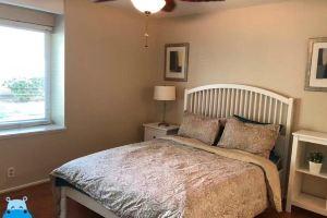 Hippo to Woodbridge 3 Bedroom 2 Bathroom Townhouse in Mel Bay, Irvine