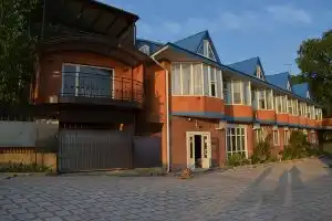 Chemitka Hotel, Chemitokvadzhe