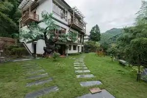 Deqing Mogan Mountain Jianxi Villa, Deqing
