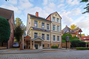 Zentrum Hotel, Stade