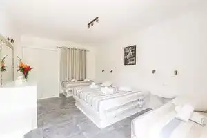 Paradise Beach Camping, Mykonos City