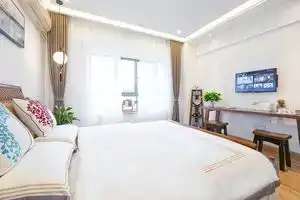 Dali Canger Xiaozhu Scenic Apartment (Huadian Road No.1), Dali
