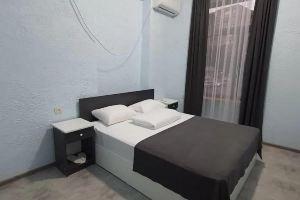 Shirakatsi Hotel, Yerevan