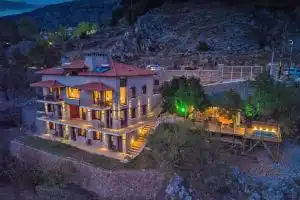 AlmondHouse Suites with Fireplace - Adults Only, Arachova