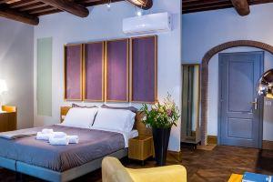 Grand Master Suites, Rome