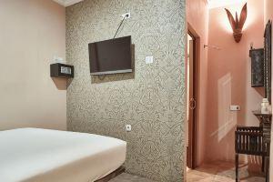 Twins Hotel Manggadua, Jakarta