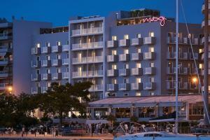 Moxy Patra Marina Hotel, Patras