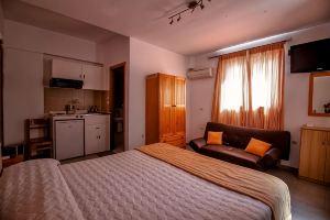 Domna Studios, Lindos