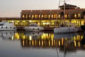 Marina Place Resort, Genoa