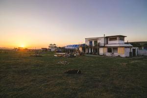 Udabno Hostel, Udabno