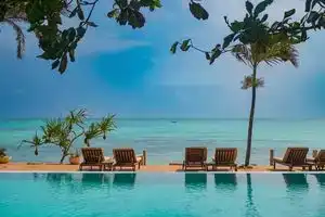 Warere Beach, Nungwi