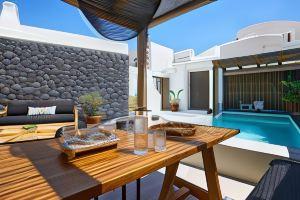 Rêver Caves Hotel, Karterados