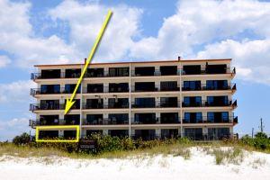 Heated Community Pool and Large Balcony - Stunning Clearwater Escape Hotel, Clearwater Beach