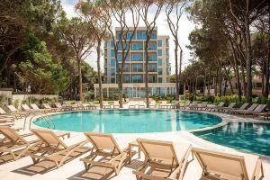 Skanderbeg Resort, Golem