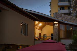 Mosaic Home Apartments, Tirana