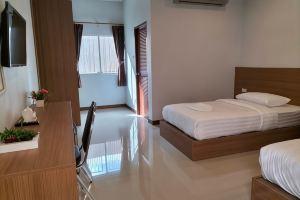 River Kwae Silver Gold Kan Hotel, Kanchanaburi City