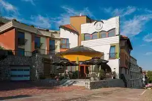 Sándor Hotel, Pecs