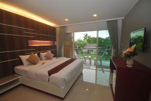 Phi Phi Rimlay Resort, Phi Phi Island