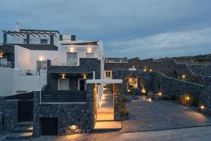 Griseo Villas, Karterados
