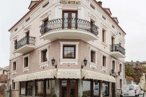 Vila Sonnet, Corce