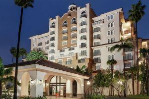 Embassy Suites by Hilton Orange County Airport, Irvine