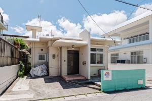 Frank's Hotel, Okinawa City