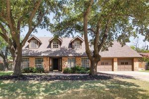 The Goode House - Spacious 5BR Home in Historic Southside, Walk to Kyle Field!!!, College Station