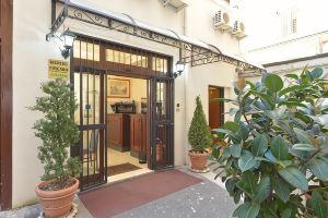 Hotel Chicago, Rome