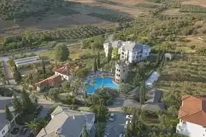 Geranion Village, Nikiti
