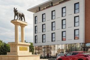 Lupa by Bueno Hotel, Constantza