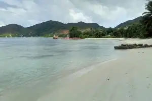 Morry's Self Catering Apartment, Baie Sainte Anne