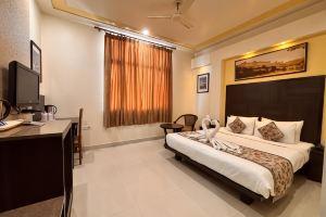 Ratnawali – A Vegetarian Heritage Hotel, Jaipur