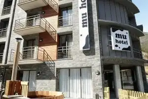 Hotel MU & Spa, La Cortinada