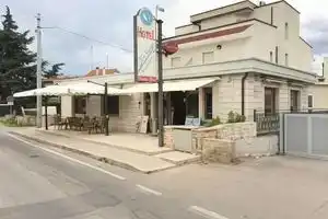 Castellana Grotte - Hotels Castellana Grotte - Hotels