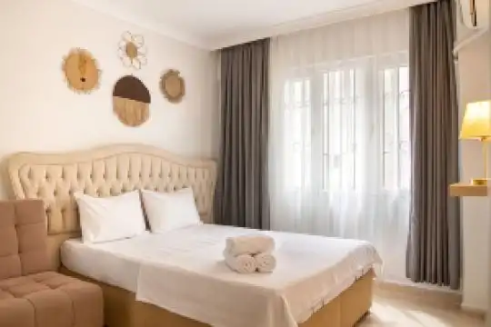 Spacious and Furnished Flat Next to Beach in Apartments, Didim