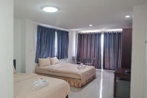 Baanpak Sam Anong, Hua Hin