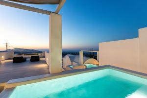Serapias Suites, Pirgos
