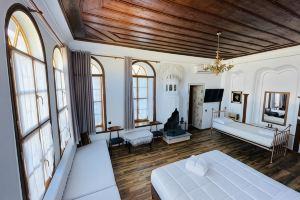 Hotel Praga, Gjirokaster