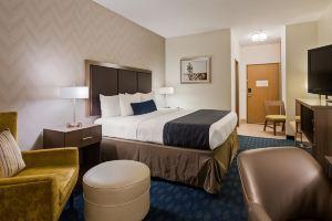 Best Western Plus Inn Suites, Tulsa