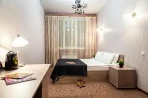 Leks Hotel, Balashov