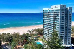 Absolute Beachfront Central Hotel, Gold Coast