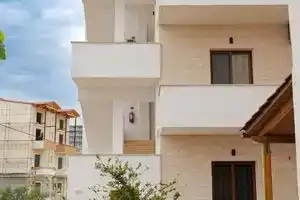 Villa Abedini, Ksamil
