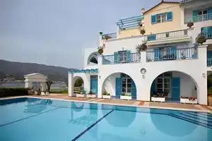 Niki's Village, Poros